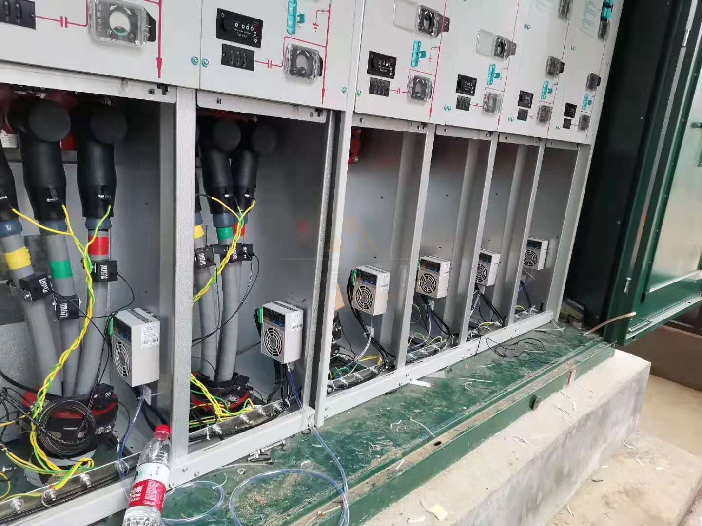 <a href='http://sligocolmcille.com' target='_blank'><u>智能除濕裝置</u></a>安裝
